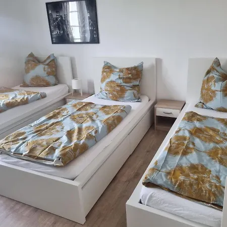 Satzvey Haus 3 Sz, Einzelbetten, Mechernich, Kall, Rheinbach, Koeln, Bonn Gebiet *