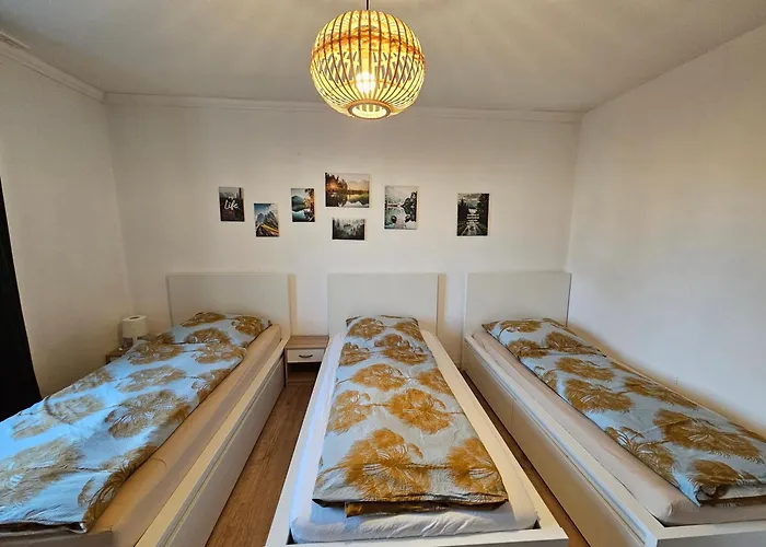 別荘 Satzvey Monteurshaus 3 Sz, Einzelbetten, Mechernich, Kall, Rheinbach, Koeln, Bonn Gebiet *