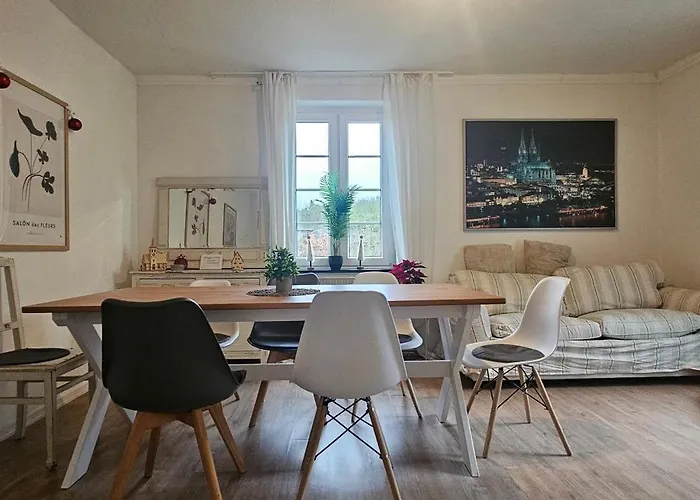 Satzvey Monteurshaus 3 Sz, Einzelbetten, Mechernich, Kall, Rheinbach, Koeln, Bonn Gebiet メッヒャーニッヒ