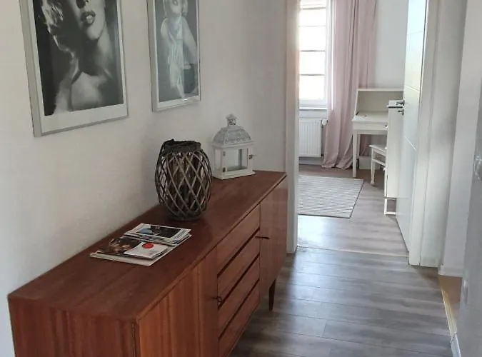 別荘 Satzvey Monteurshaus 3 Sz, Einzelbetten, Mechernich, Kall, Rheinbach, Koeln, Bonn Gebiet メッヒャーニッヒ